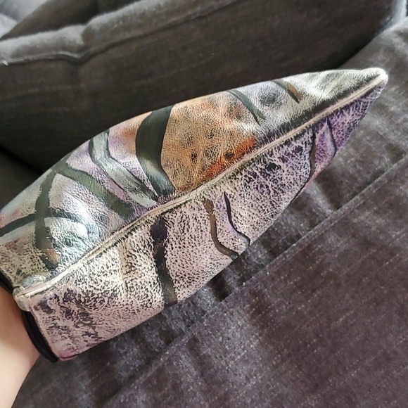 VINTAGE 80S 90s LARGE WRISTLET HAND BAG CONTEMPORARY HAND PAINTED LEATHER - Picture 8 of 11